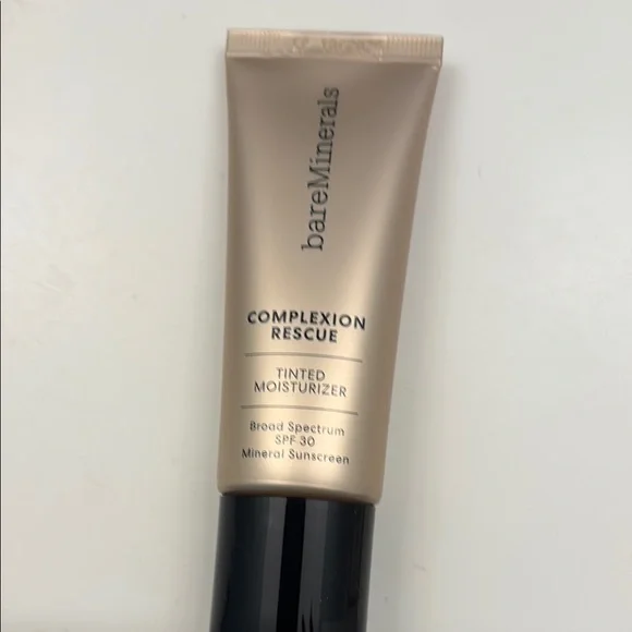 bareMinerals Complexion Rescue tinted moisturizer - Picture 2 of 3